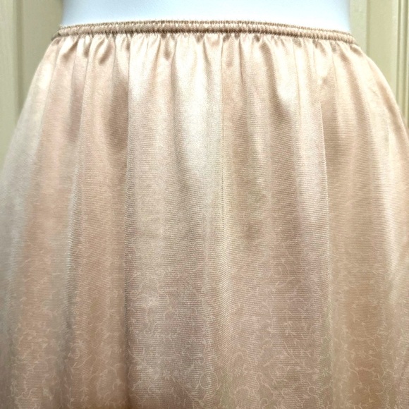 Givenchy Half Slip - Picture 3 of 7